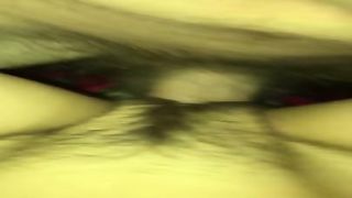 Домашняя ебля в миссионерской позе крупным планом на кровати